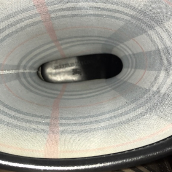 Women’s gray check Burberry rain boots EUR 40 US 9 - Picture 6 of 8